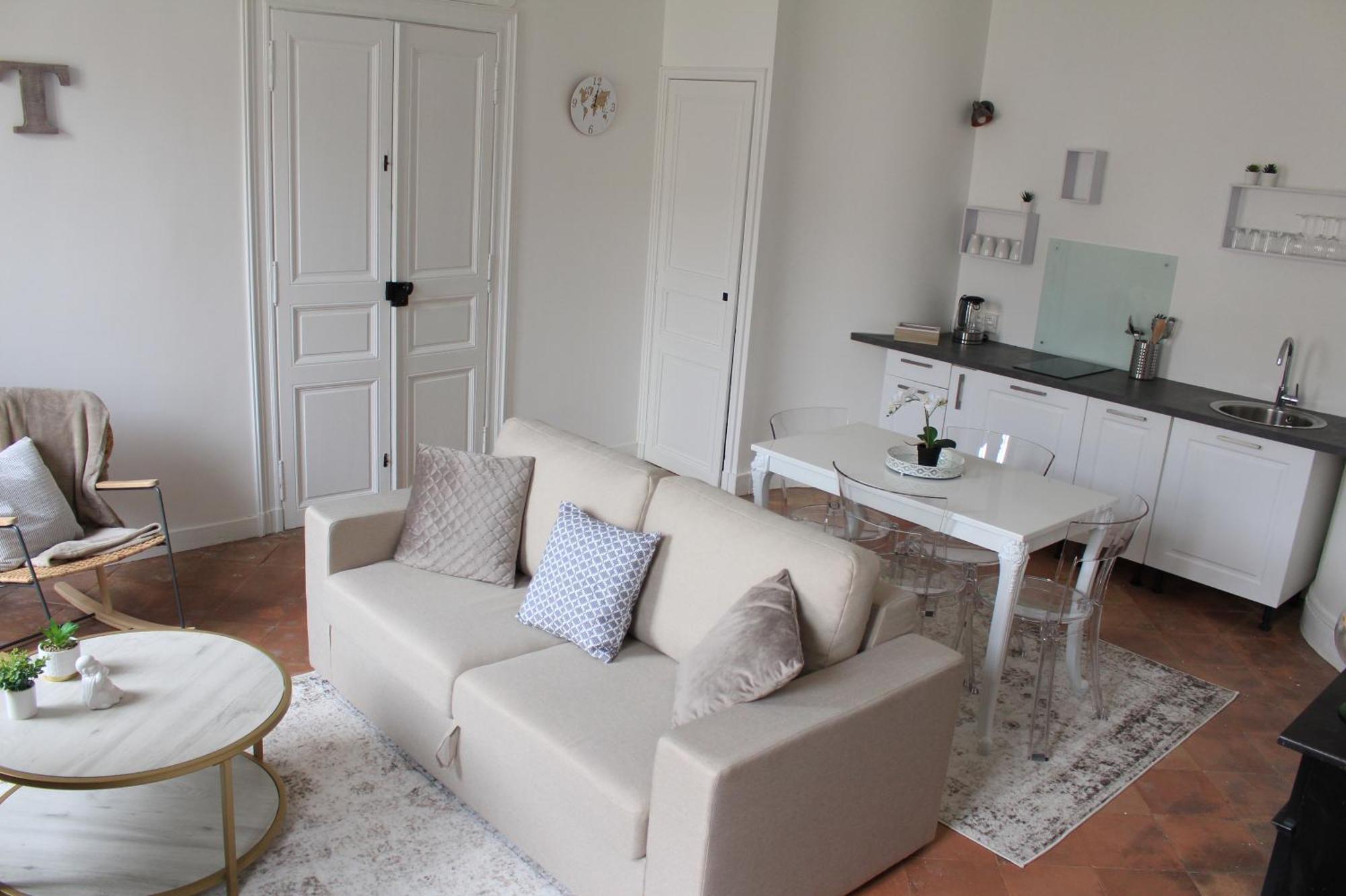 Chic Andreossy-Cosy-Authentique-Wi-Fi-Velo Apartment Castelnaudary Ngoại thất bức ảnh